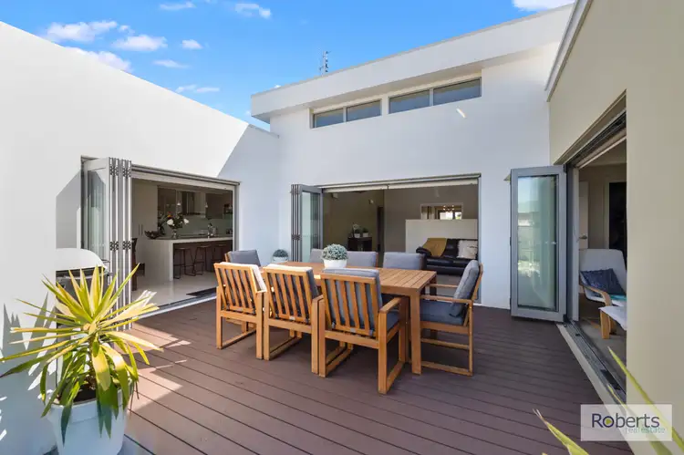 9 Gull Court, Shearwater TAS 7307