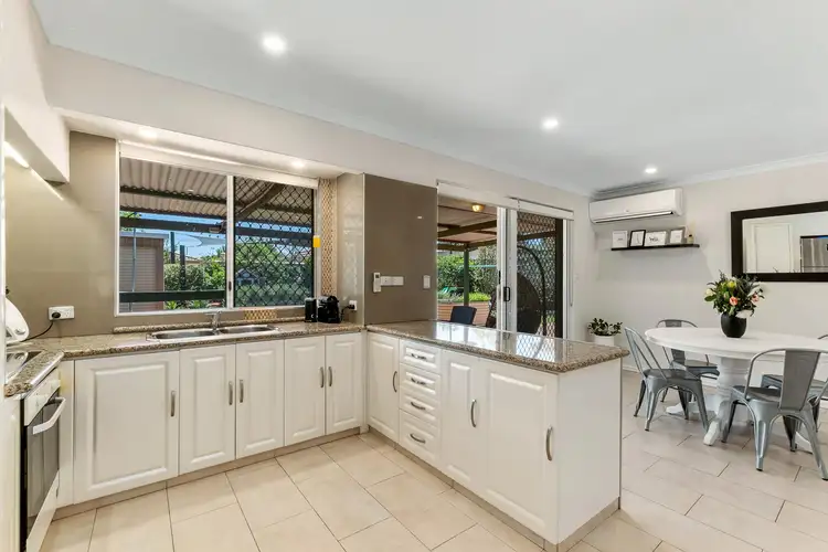 Fifth view of Homely house listing, 8 Nissen Place, Swan View WA 6056