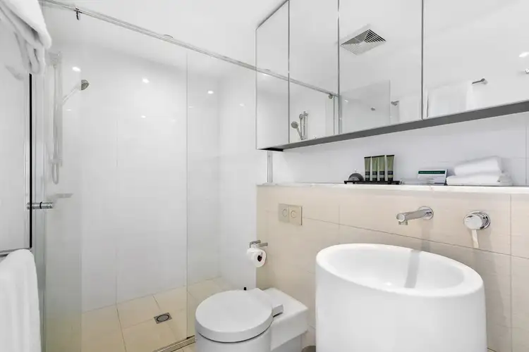 Seventh view of Homely apartment listing, 22406 "Peppers Broadbeach' 21 Elizabeth Avenue, Broadbeach QLD 4218