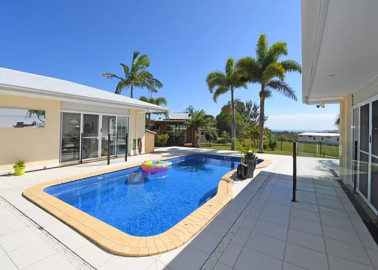 30 Waterview Drive, Dundowran Beach QLD 4655