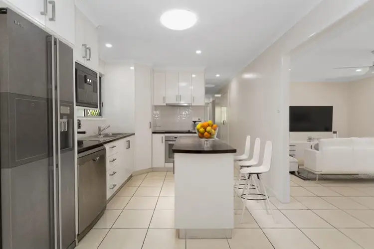 10 Fernleigh Avenue, Andergrove QLD 4740