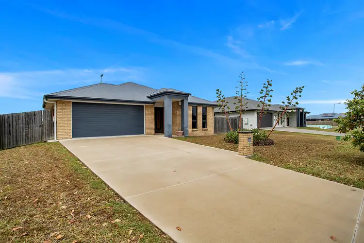 6 Patricia Circuit, Mirani QLD 4754