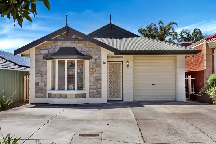 Fifth view of Homely house listing, 10 Kingston Avenue, Happy Valley SA 5159