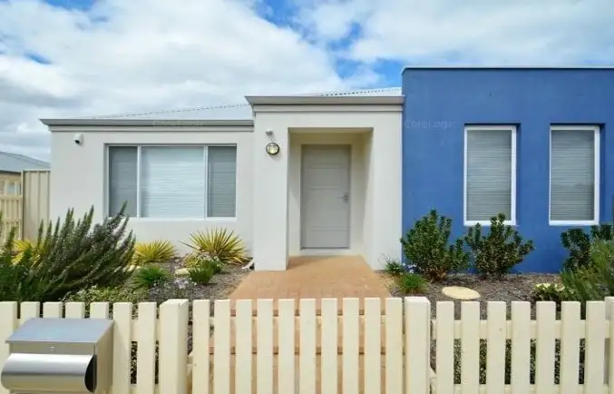 24 Barro Bend, Yanchep WA 6035