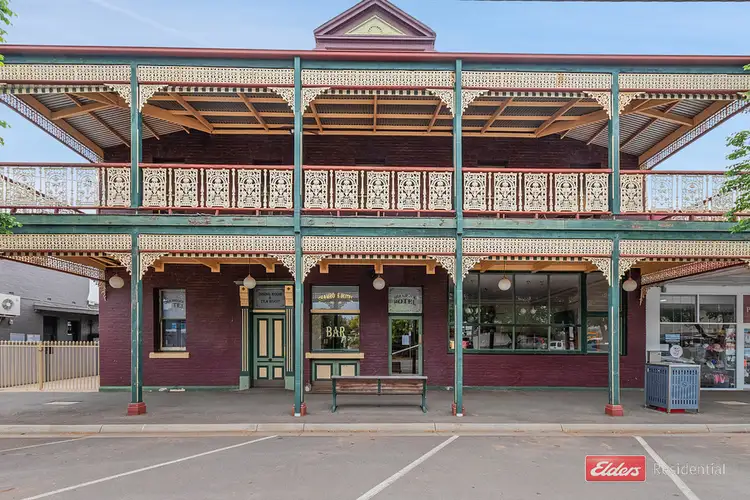 84 Railway Place, Elmore VIC 3558