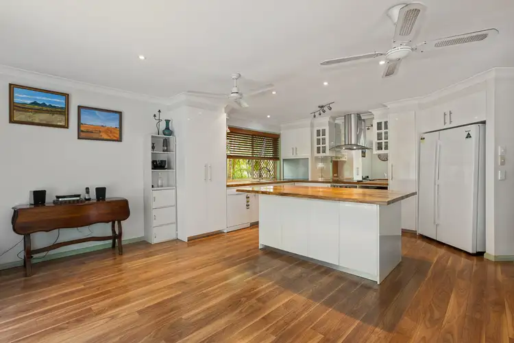 3 Gympie Close, Parkwood QLD 4214