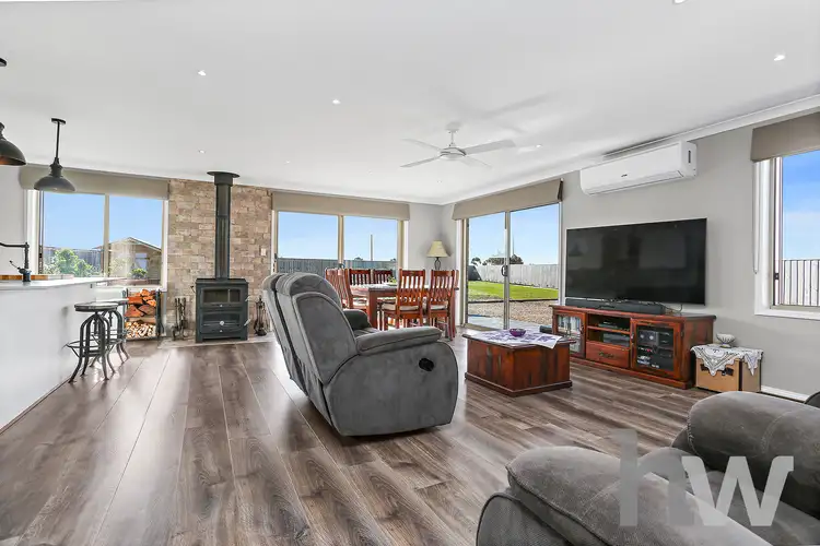 Second view of Homely house listing, 2 Toulon Court, Winchelsea VIC 3241