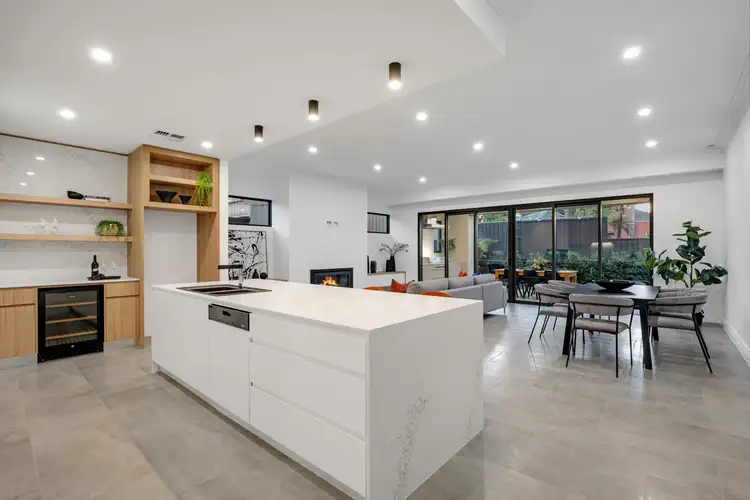 5 William Avenue, Henley Beach South SA 5022