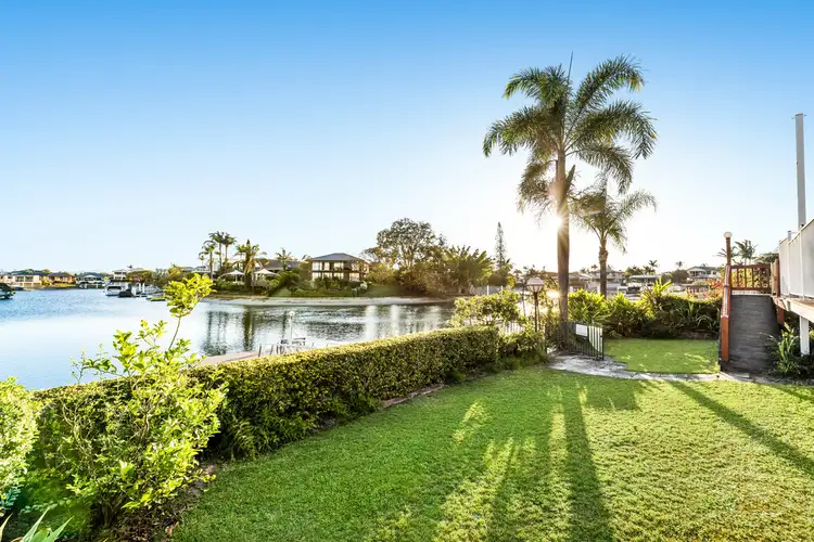 22 Saywell Street, Bundall QLD 4217
