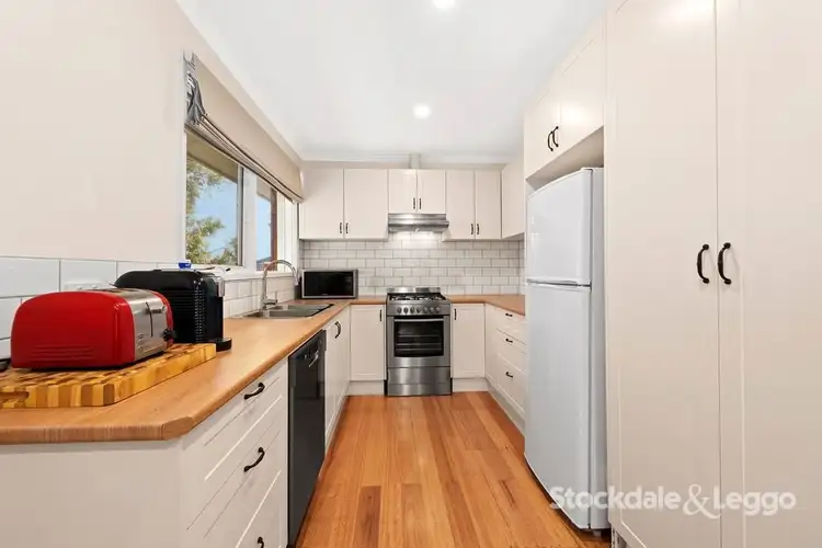 1/64 Edina Road, Ferntree Gully VIC 3156