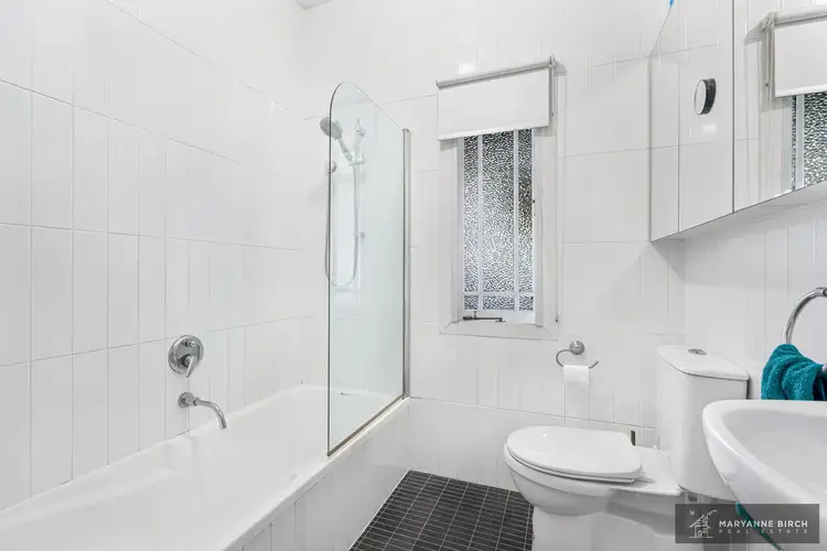 Sixth view of Homely house listing, 5 Bates Court, East Brisbane QLD 4169