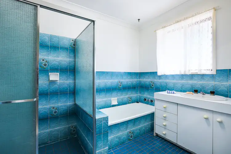 Fifth view of Homely house listing, 25 Arcadia Drive, Mermaid Waters QLD 4218
