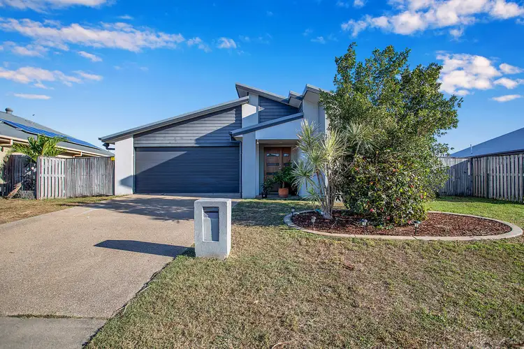 77 Whitehaven Drive, Blacks Beach QLD 4740
