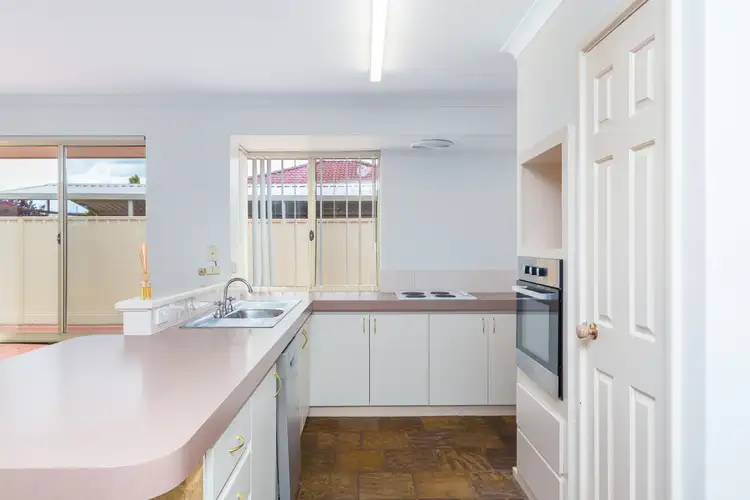 Sixth view of Homely house listing, 6 Thomasia Street, Huntingdale WA 6110