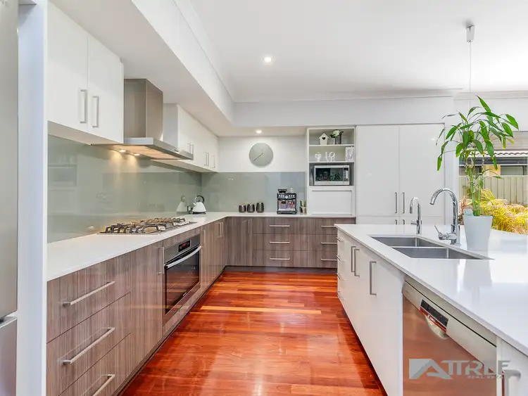 Second view of Homely house listing, 11 Begbroke Way, Piara Waters WA 6112