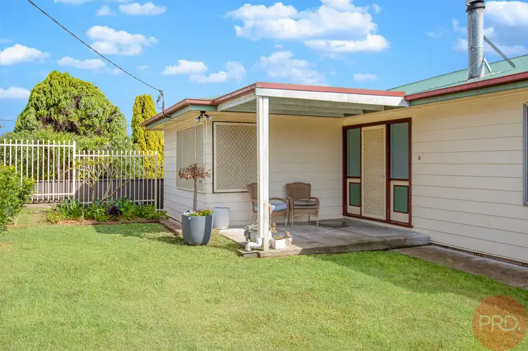 Third view of Homely house listing, 5 Bunning Avenue, Rutherford NSW 2320