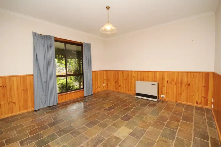Fifth view of Homely house listing, 6 Heslop Court, Horsham VIC 3400