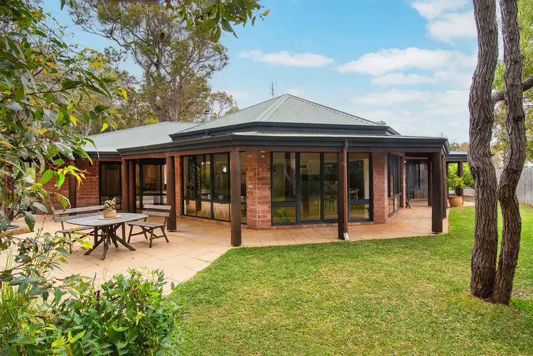 9 Granny James Place, Cowaramup WA 6284