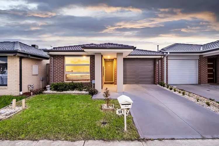 58 Fenway Boulevard, Clyde North VIC 3978