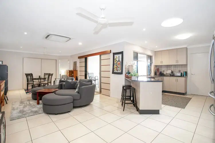 16 Duranbah Circuit, Blacks Beach QLD 4740
