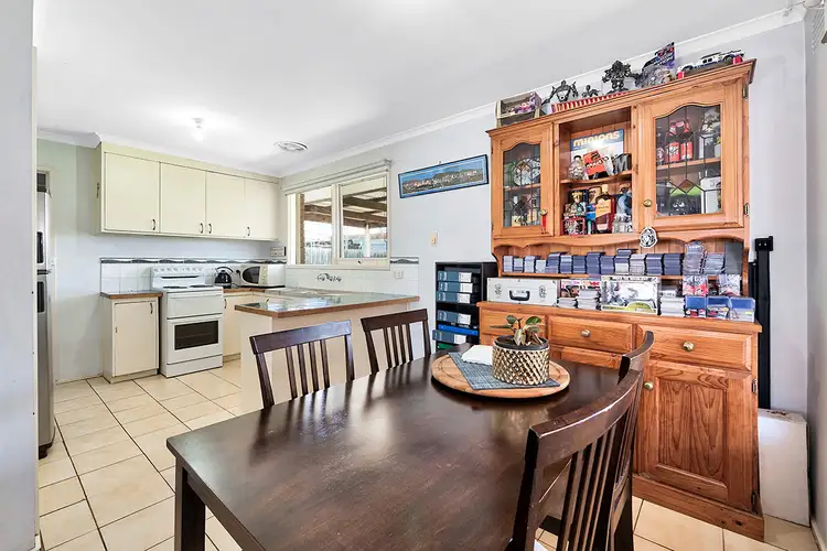 Fifth view of Homely house listing, 33 Fenfield Street, Cranbourne VIC 3977