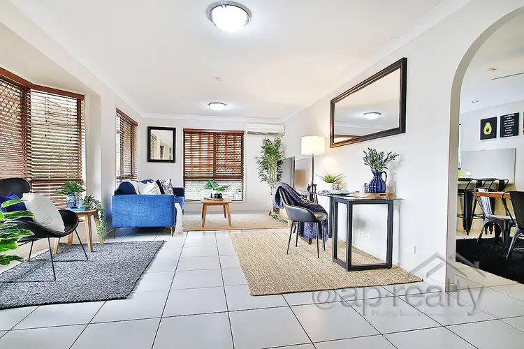 Second view of Homely house listing, 2 Jarrah Place, Durack QLD 4077