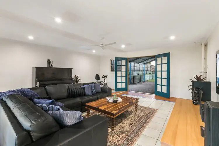 Second view of Homely house listing, 2 Sapphire Court, Kenmore QLD 4069