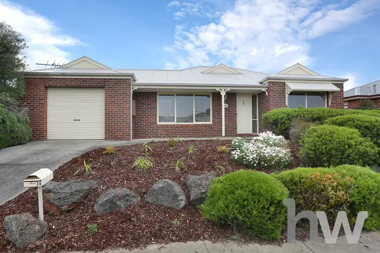 38 Willesden Drive, Waurn Ponds VIC 3216