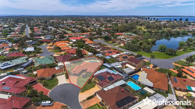 10 Ponders Cove, Safety Bay WA 6169
