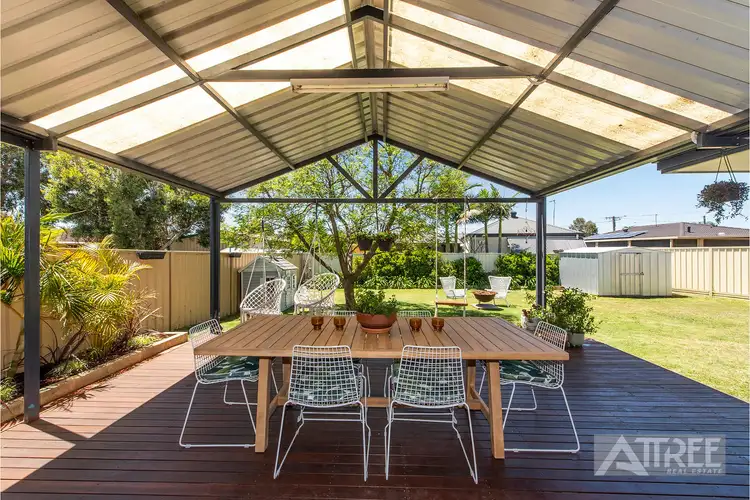 32 Henderson Drive, Seville Grove WA 6112