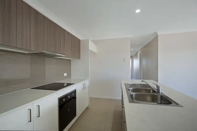 Fourth view of Homely semi-detached listing, 4 Tatum Court, Glenvale QLD 4350