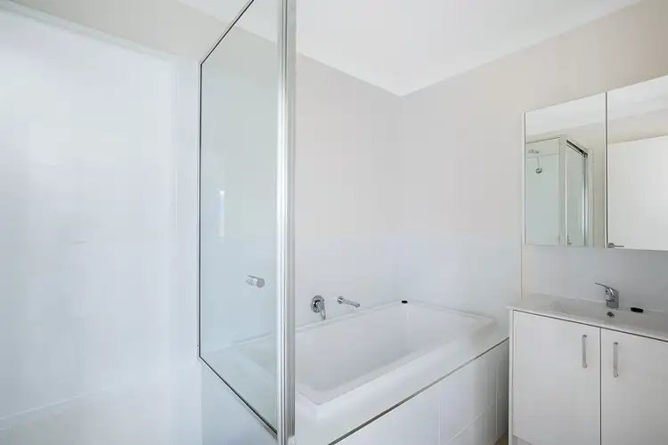 Sixth view of Homely semi-detached listing, 4 Tatum Court, Glenvale QLD 4350