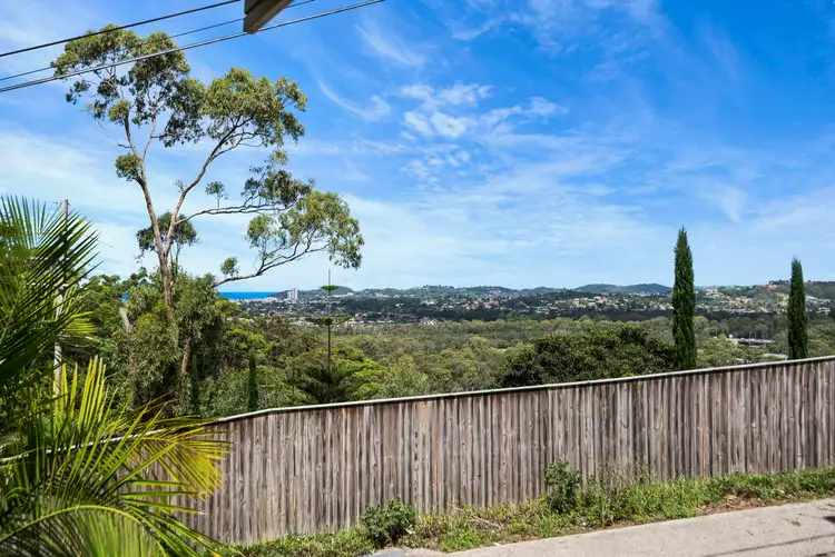 42 Skyline Terrace, Burleigh Heads QLD 4220