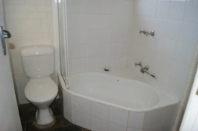 Fourth view of Homely unit listing, 4/44 Petrie Street, Frankston VIC 3199