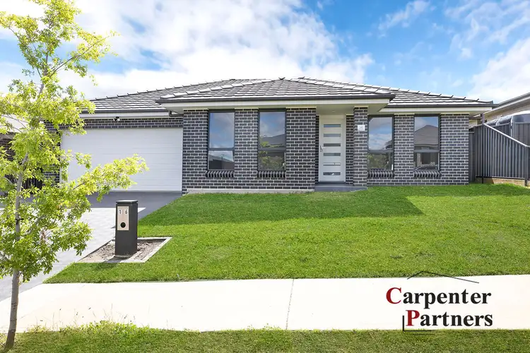 16 Roy Crescent, Thirlmere NSW 2572