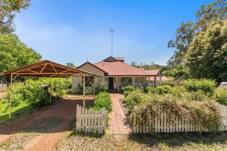 6 Battery Road, Parkerville WA 6081