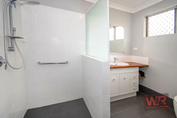 Seventh view of Homely house listing, 25 Katoomba Street, Orana WA 6330
