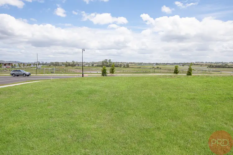 34 Meadowhawk Street, Chisholm NSW 2322