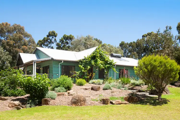 12 Duggan Drive, Cowaramup WA 6284