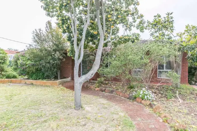 Second view of Homely house listing, 15 Marquis Court, Gosnells WA 6110