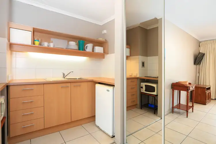 Sixth view of Homely unit listing, 18/2877 Gold Coast Highway, Surfers Paradise QLD 4217