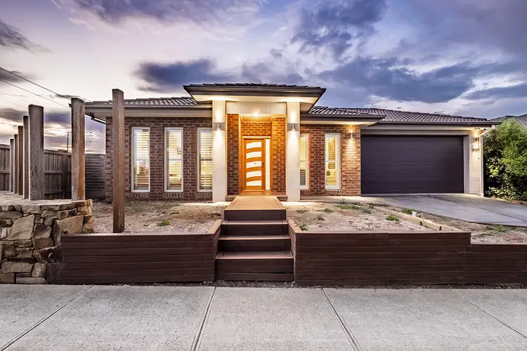 176 Selandra Boulevard, Clyde North VIC 3978