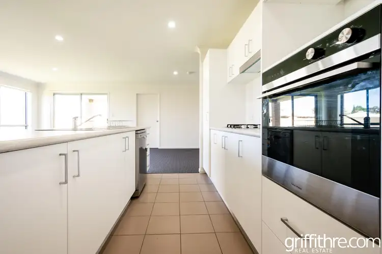 Sixth view of Homely house listing, 4 Pastega Place, Griffith NSW 2680