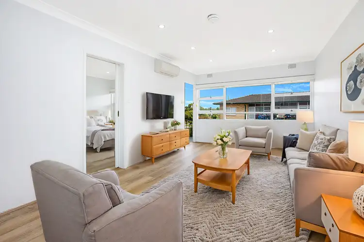8 Brunswick Parade