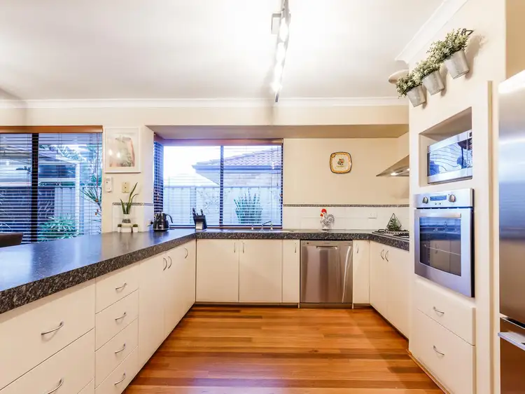 Fifth view of Homely house listing, 12 Jakovich Circuit, Atwell WA 6164