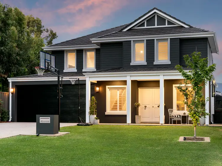 4A Kemmish Crescent, Melville WA 6156