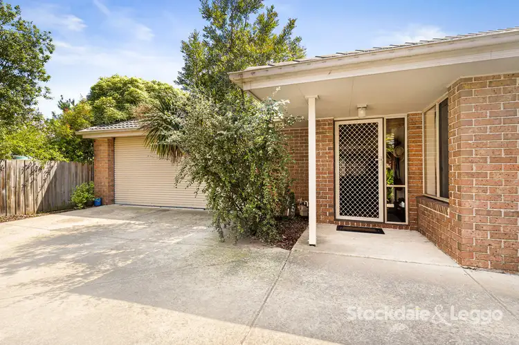 2/54 Cameron Way, Pakenham VIC 3810