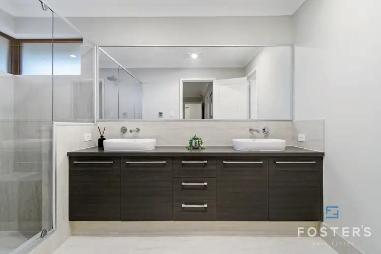 Sixth view of Homely house listing, 28 Descanso Loop, Aubin Grove WA 6164