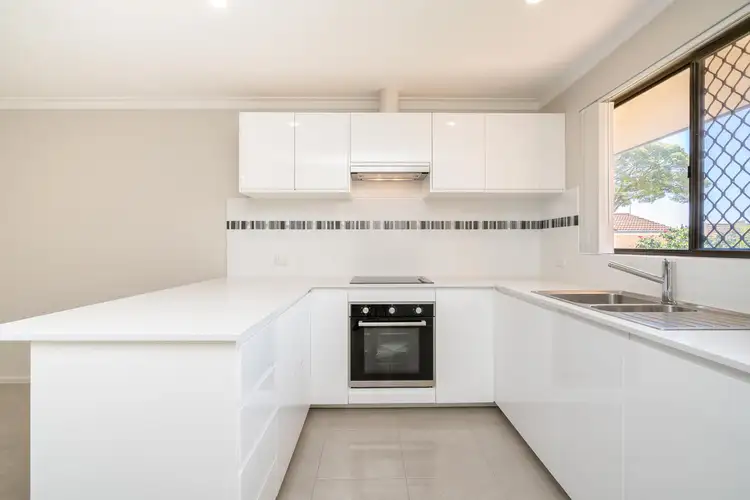 14/23 Money Road, Melville WA 6156