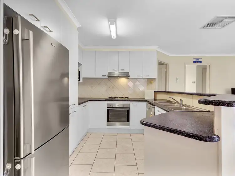 Fifth view of Homely house listing, 25 Peacock Avenue, Wodonga VIC 3690